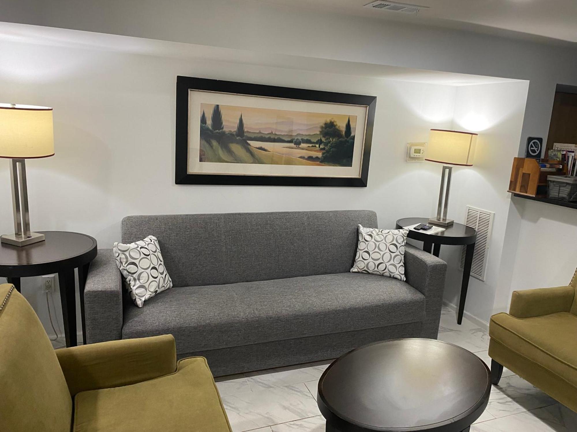 Lovely Remodeled 2Bdrm Basement Home Washington Eksteriør billede